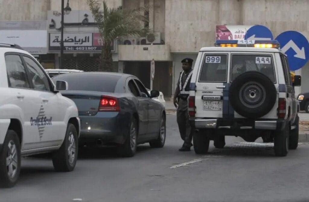 «الكدادة» تنتهي بالإبعاد.. وغرامة 12 ألف ريال بلا تهاون