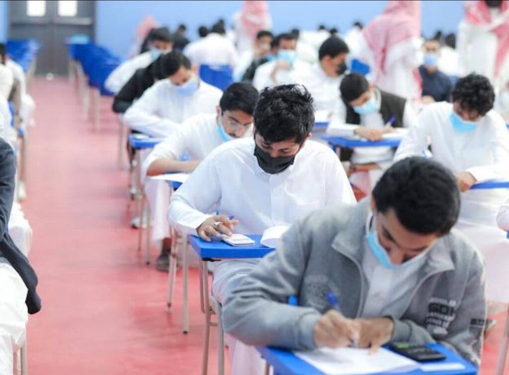 «موهبة» تفتح التسجيل في برنامج التأهيل للتميز للالتحاق بالجامعات المرموقة