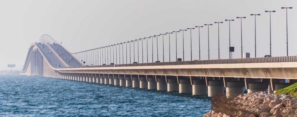 3 باقات لعبور جسر الملك فهد عبر «تطبيق جسر»… بدءًا من غدٍ