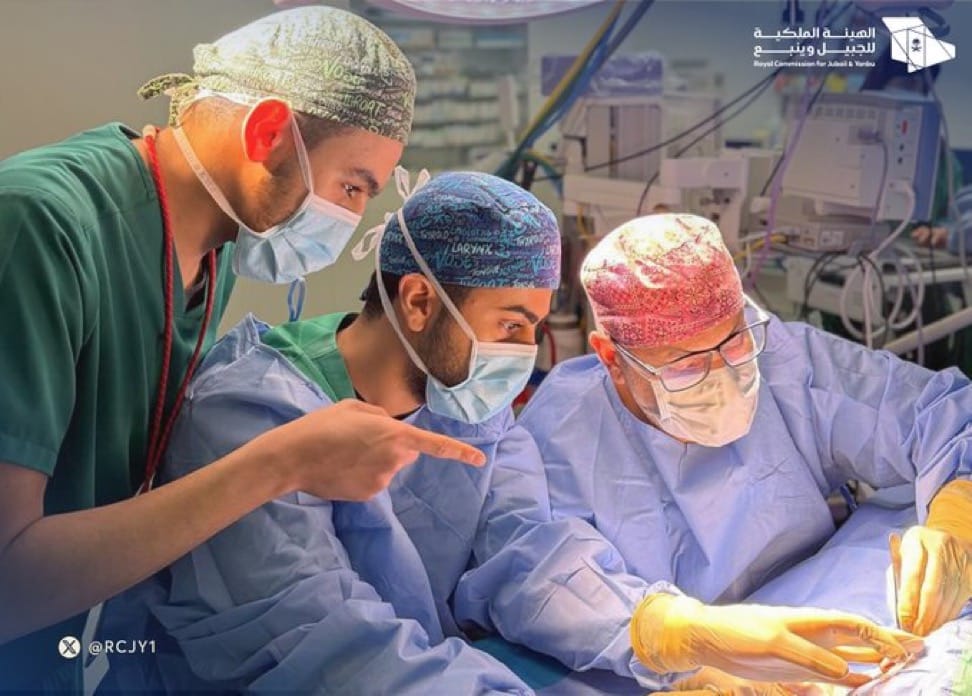 إنجاز طبي غير مسبوق بالجبيل.. ترميم كسر معقد في قاع الجمجمة بتقنية روبوتية متقدمة