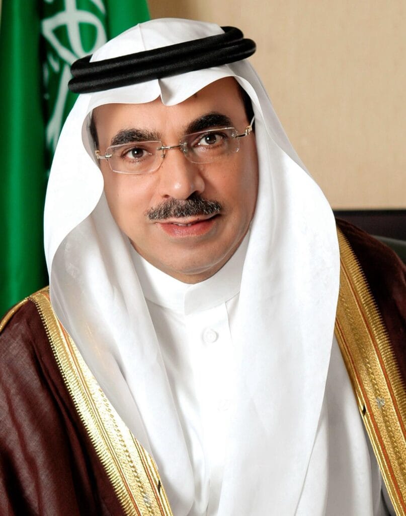 أمين الشرقية يعزز حضور المدن السعودية عالميًا ببحث فضائي لرصد تغيرات وتشققات سطح الدمام