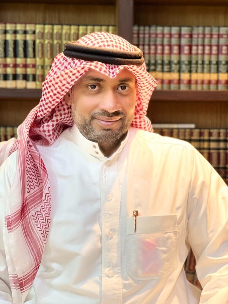 رحيل معلّم في يوم العودة.. وفاة مفاجئة داخل مدرسة بالقطيف تُخيم بالحزن على الوسط التعليمي