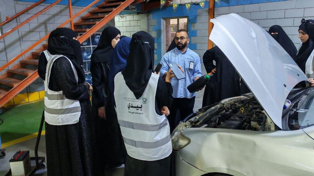 💠 بالشراكة المجتمعية.. «صناعي الدمام» يؤهل 80 فتاة في مجالات تقنية ومهنية