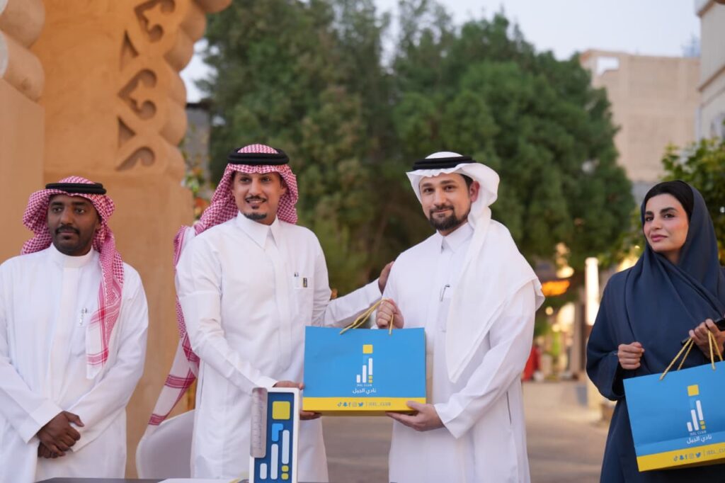 نادي الجيل يوقّع اتفاقية شراكة مع شركة فاز لتسويق علامته التجارية