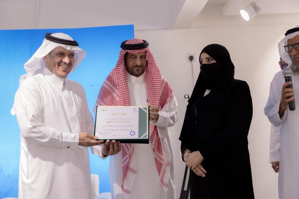 ليلة ثقافية آسرة في جازان.. أمسية “السندباد” تجمع الصلهبي والسبعي وسط حضور نخبة الأدباء