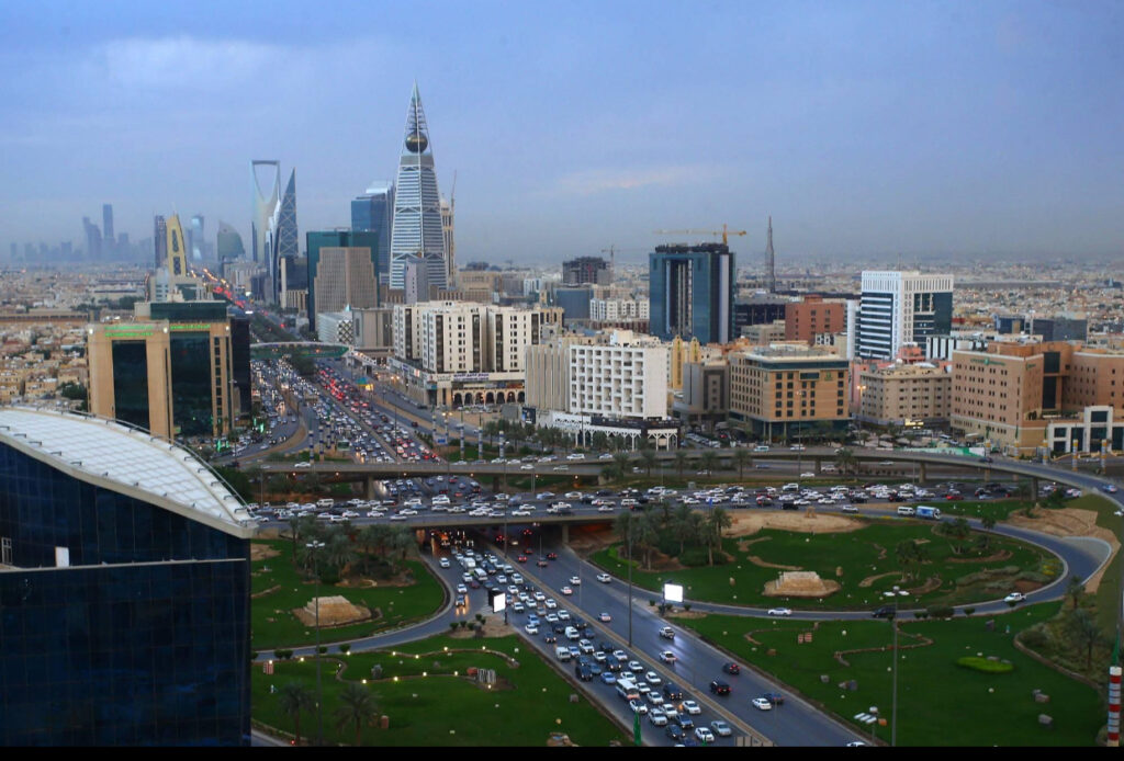 برنامج جودة الحياة: متوسط زمن التنقل اليومي في المدن الكبرى ينخفض إلى 54.8 دقيقة.. واقتراب من مستهدف رؤية 2030