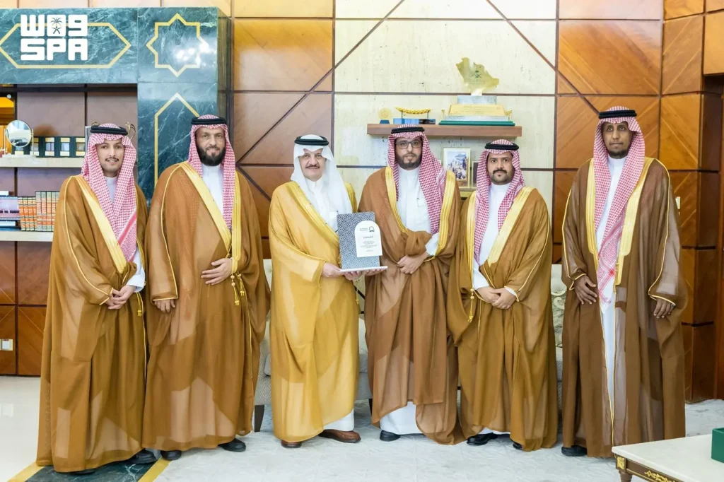 سمو أمير الشرقية يطّلع على منجزات جمعية العناية بالقرآن الكريم ويشيد بدورها في تنشئة الأجيال