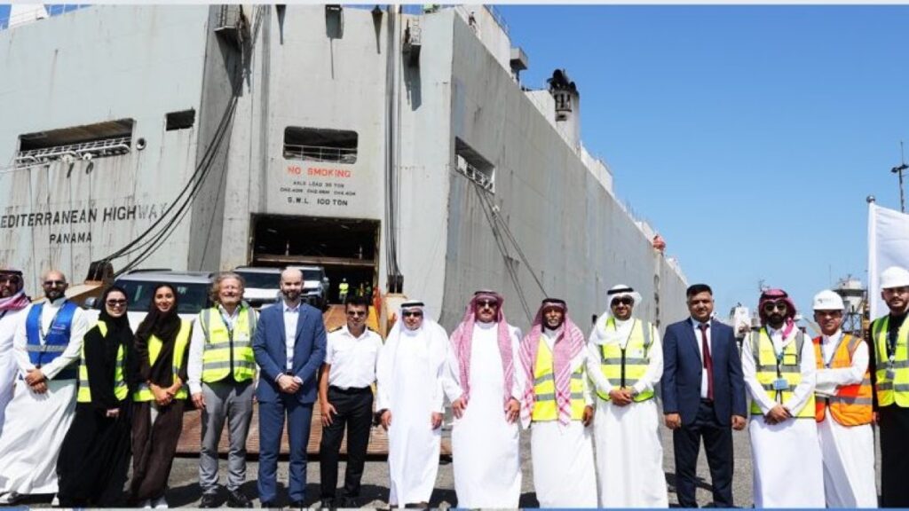 ميناء جدة الإسلامي يستقبل أول سفينة دحرجة تابعة لـ CMA CGM لتعزيز قطاع شحن المركبات