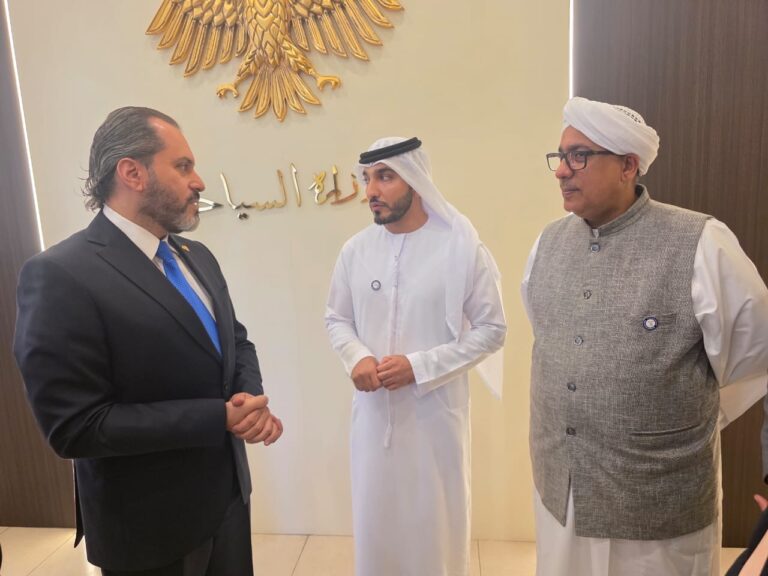وزير السياحة السوري يستقبل رئيس الاتحاد العربي للدراجات ويؤكد دعم استضافة البطولة العربية في أكتوبر المقبل