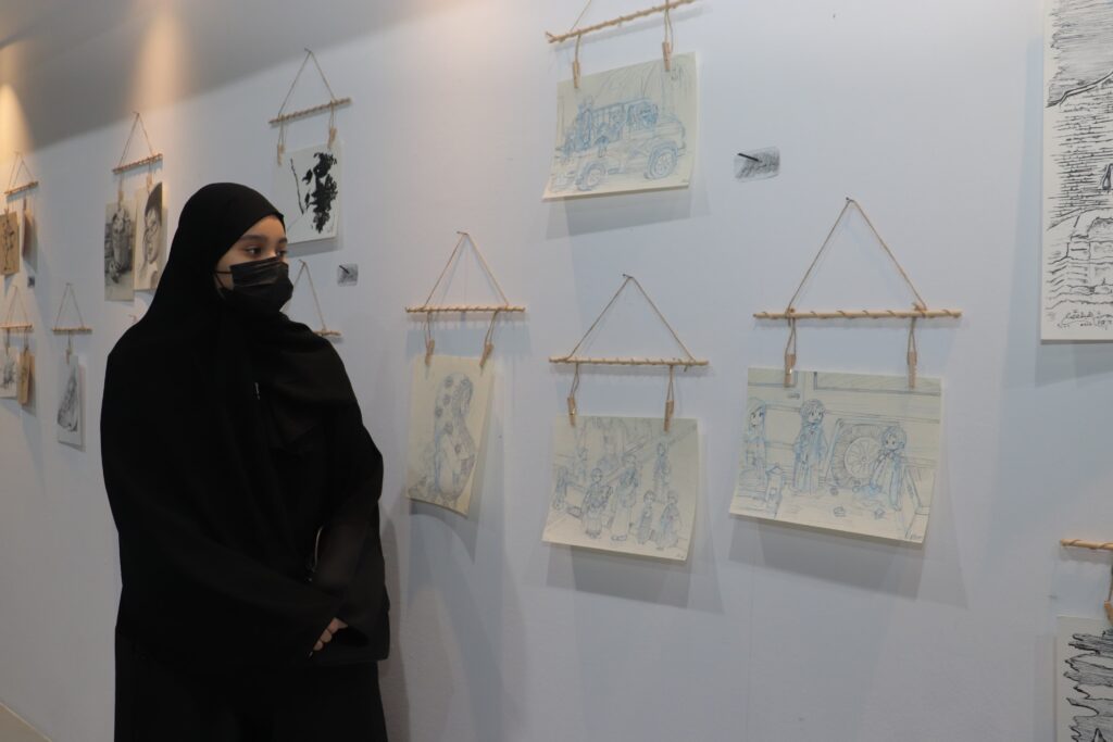 لأول مرة معرض فني يخصص للاسكتشات *١٤٨ عملاً في معرض جمعية الثقافة والفنون بالدمام ( الاسكتش )