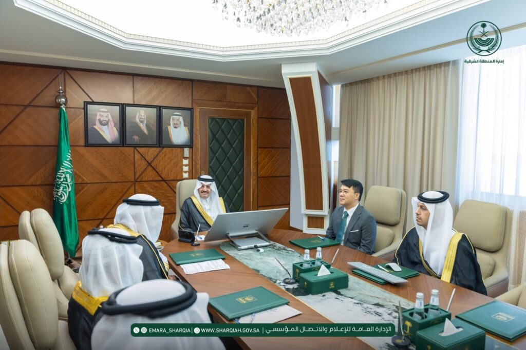 أمير الشرقية يطّلع على خطة الموسم الثاني للمدينة العالمية بالدمام لاستقبال 5.2 مليون زائر